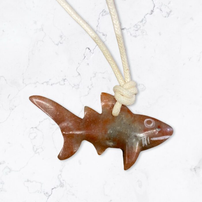 shop-bijoux-requins-steatite-marron-45